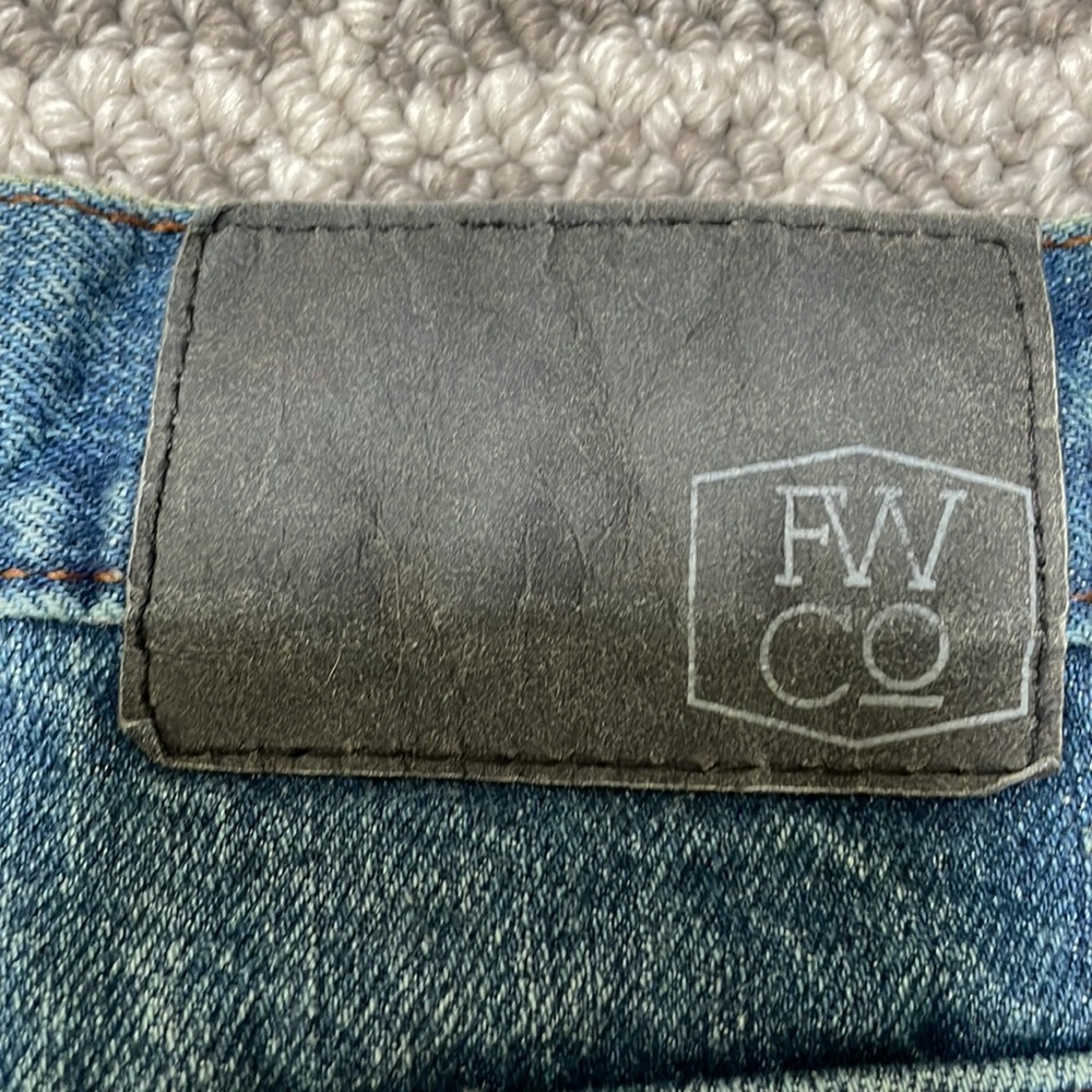 Jeans, Freeworld, Size 38 - Picture 3 of 5